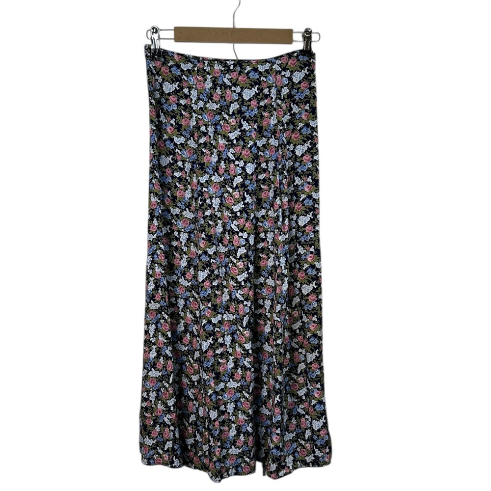 Vintage 90’s floral maxi skirt with lace up back